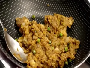 Bread Pakauda Recipe in Hindi
